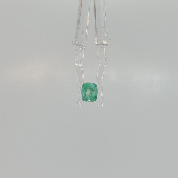 Emerald 0.87 ct Cushion Mixed Cut