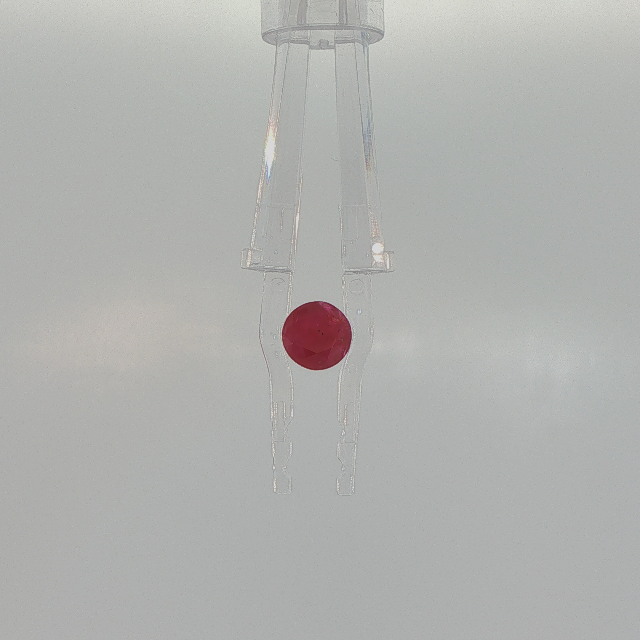 Ruby 1.59 ct Round Brilliant Cut