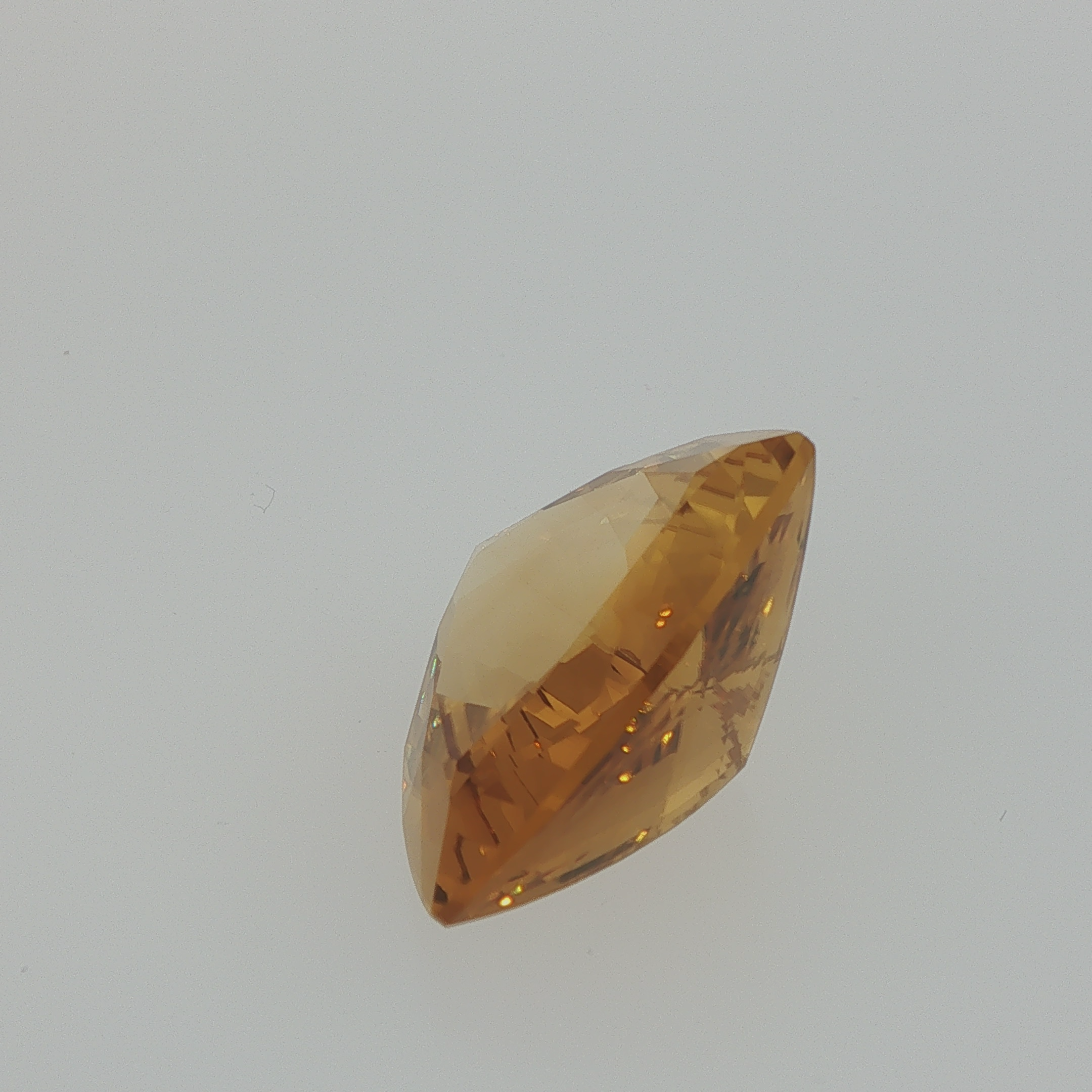 Citrine 19.00 ct Trillion Cut