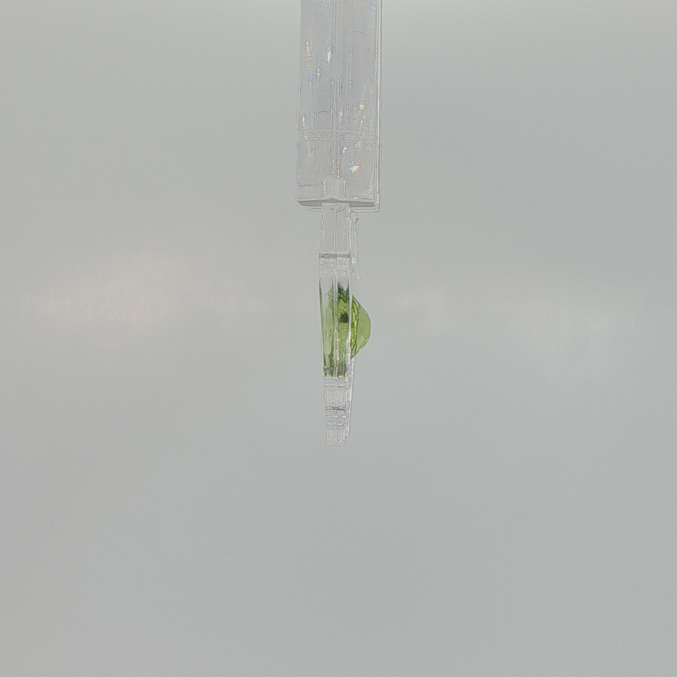 Peridot 1.47 ct Oval Mixed Cut