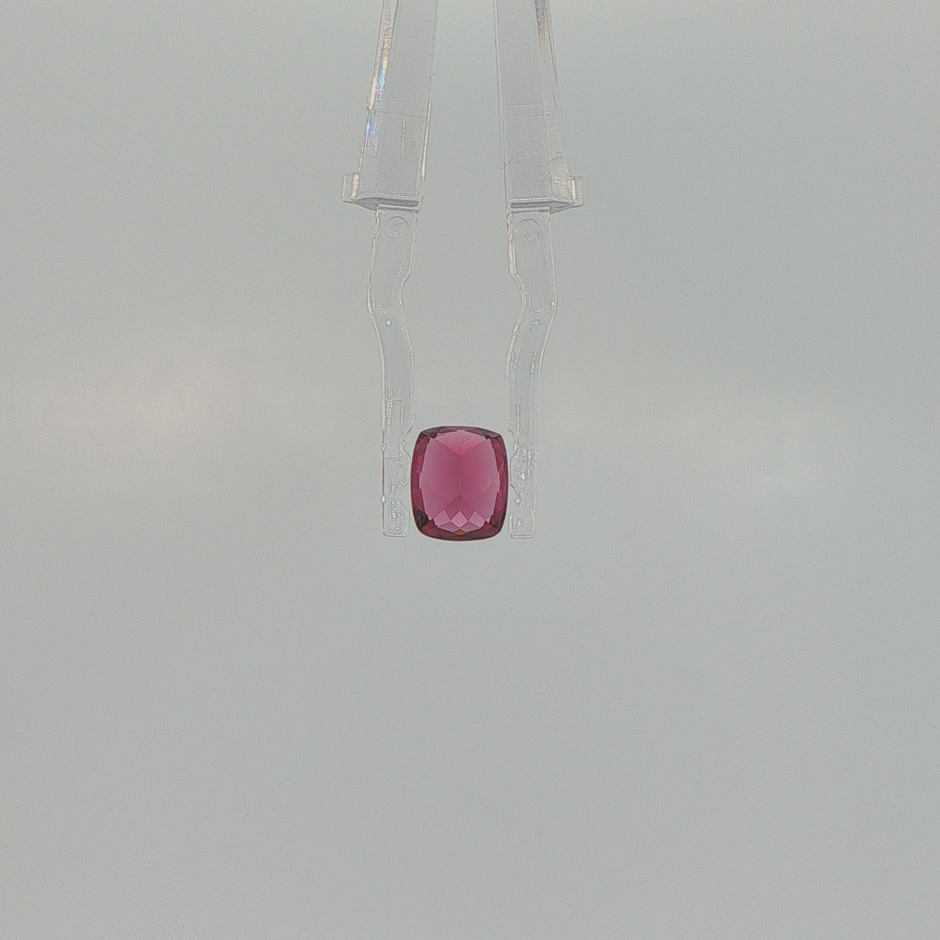 Rhodolite Garnet 1.83 ct Cushion Cut