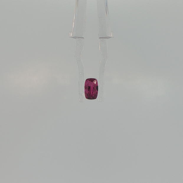 Rhodolite Garnet 0.88 ct Cushion Cut