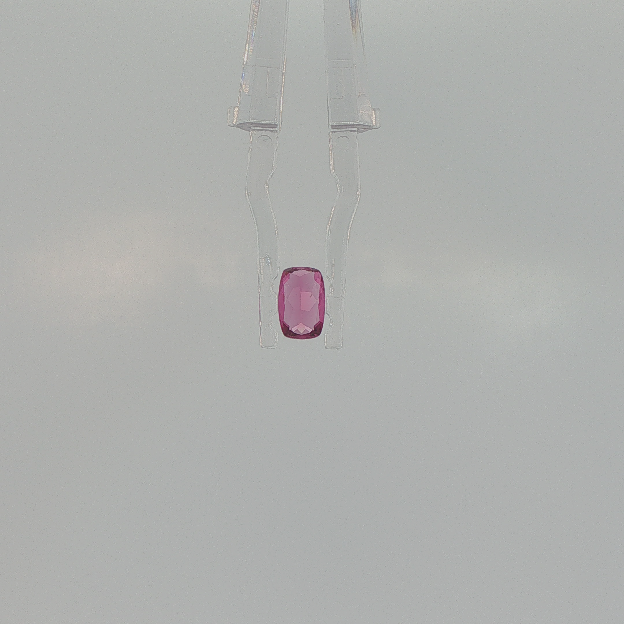 Rhodolite Garnet 0.88 ct Cushion Cut