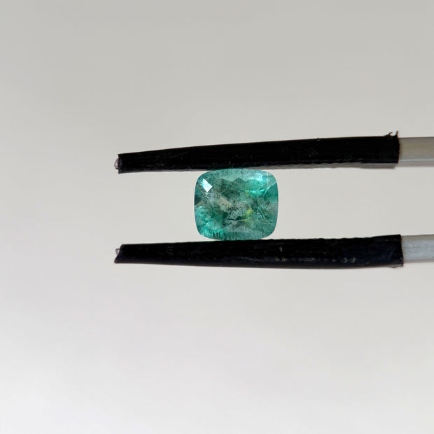 Emerald 0.87 ct Green Cushion